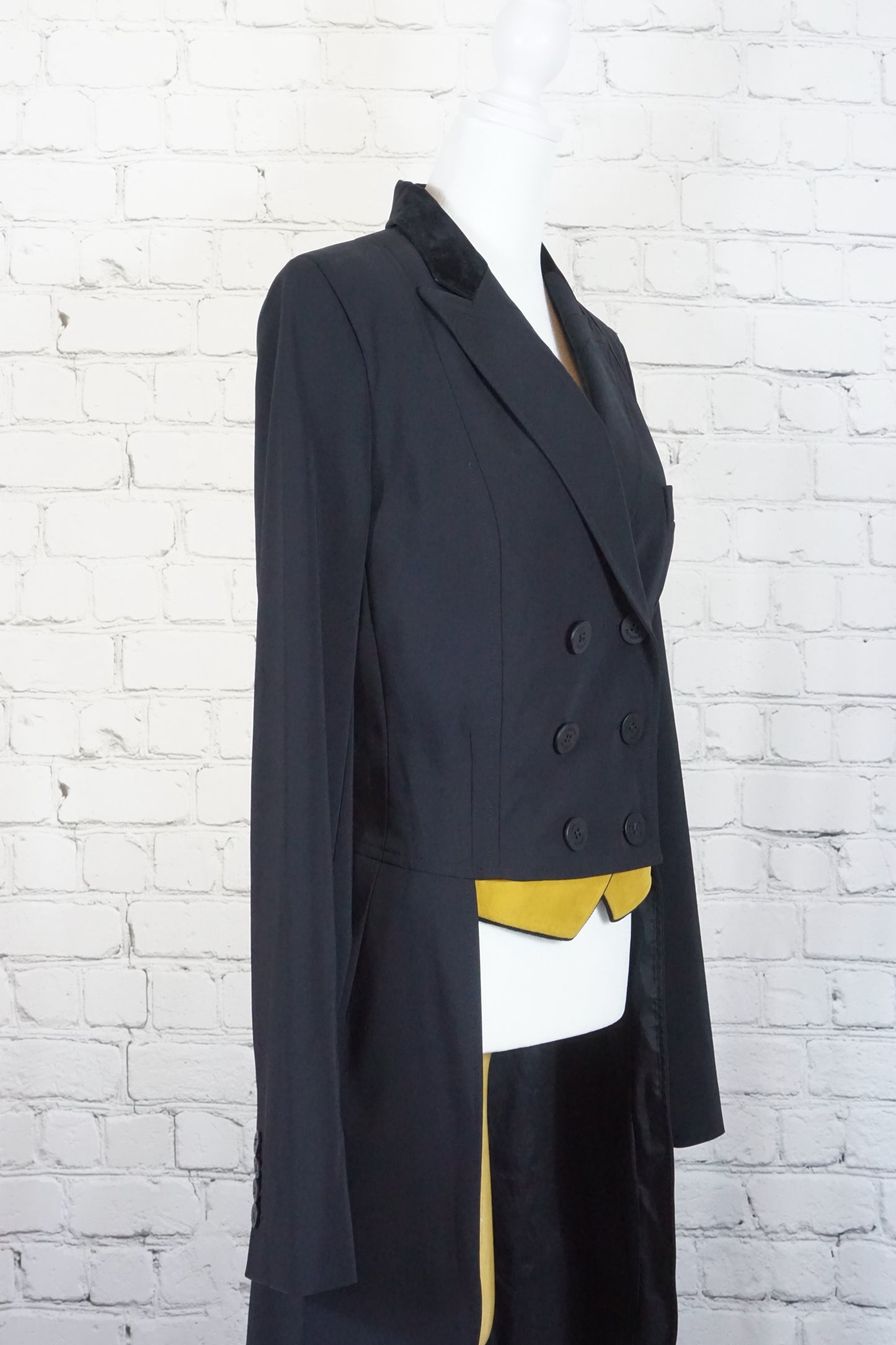 Equiline Cadence Shadbelly Show Coat