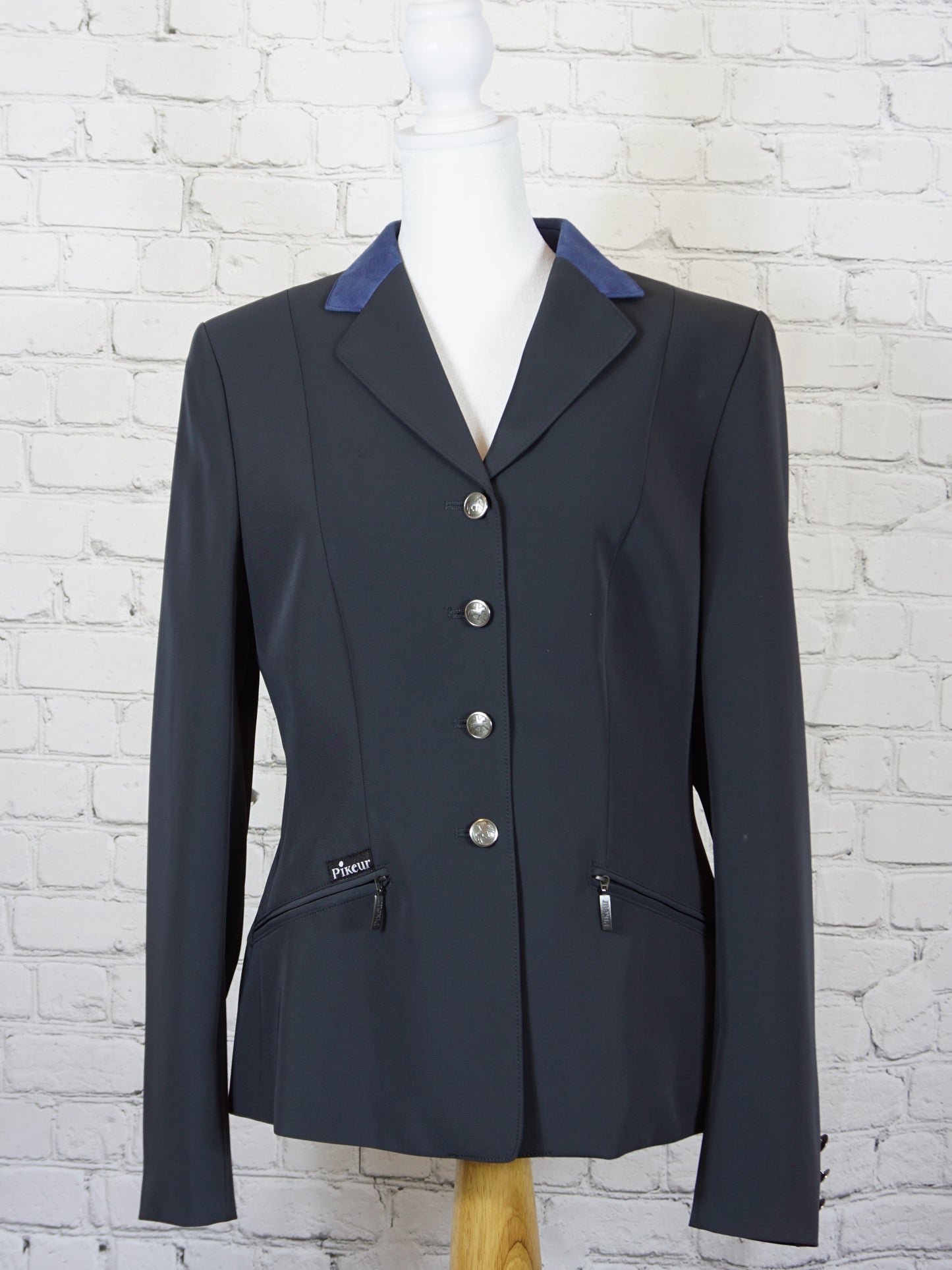 Pikeur Scarlett Show Coat